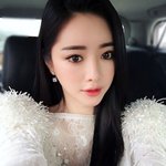 점점 자연스러워지는 것같은 <b>홍수아</b>