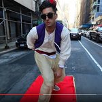 [드루와] 루돌프X 자가<b>동력</b>썰매? 1종보통산타 신촌에 나타나다!