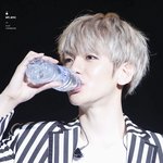 [백현] 백현이 <b>이사진</b> 진짜 귀엽당ㅠㅠ
