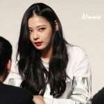 <b>이</b>사람누군지좀<b>알</b>려조ㅠㅠ