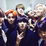 [방탄소년단] 조명인건가 <b>필터</b>인건가ㅋㅋㅋㅋ