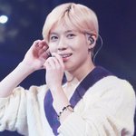 금발 탬