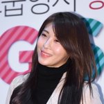 스크롤 내리면 <b>식겁</b>하는 하지원 패션