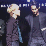 [EXO] 백현 카이한테 <b>호모</b>짓하네