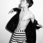 [EXO] 도경수 드디어 <b>웃통</b>벗었다ㅋㅋㅋㅋㅋ만세!!!!!