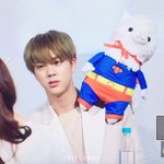 [방탄소년단] <b>슈퍼맨</b>? 알파카