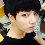 [방탄소년단] ㅅㄷ)정국이 닮은 사람 봄.. 와..
