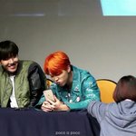 [방탄소년단] 셀카찍는게부끄러운지미니