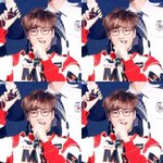 [EXO] 야 오늘 종인이 살짝 프로게이머같지 않냐?