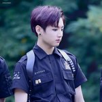 [EXO] 솔직히 디오 아파트<b>경비원</b>같았다