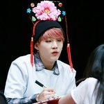 [방탄소년단] 윤기<b>입술</b>이빨개