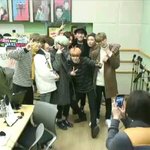 [방탄소년단] 단체<b>사진</b>찍는방탄을<b>캡쳐</b>하는수니..