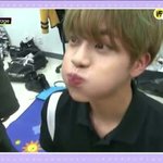 [방탄소년단] <b>석진이</b>나 볼램..