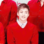 [EXO] 빨간니트가 넘나잘어울리는 민석이.<b>gif</b>