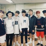 [방탄소년단] <b>껄껄</b>