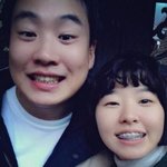 학원에 새친구