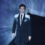 기자회견 중 참지 못한 이창섭