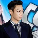 클럽 <b>행사장</b>에 나타난 탑