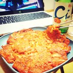 야식으로 김치전 만드러 먹엇어요
