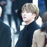 [방탄소년단] 진짜 <b>석진</b>센빠이 잘생긴건 알았지만