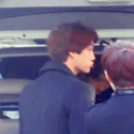 [EXO] 종인이 가끔 <b>입술</b>에 힘주고 말할때
