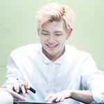 [방탄소년단] 김남준 셔츠랑 팔<b>힘줄</b>이랑 말 다했잖아ㅠㅠ
