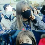 [에이핑크] 팬들한테떡준박<b>초롱</b>ㅋㅋ