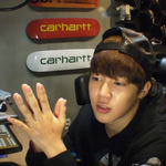 [방탄소년단] 짐니데뷔초때 손귀요워ㅠㅠ