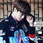 [EXO] 헐 오늘의상 <b>핫핑크</b>!