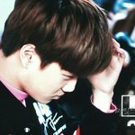 [카이] 뮤뱅재출근 <b>핫핑크</b> 종인이