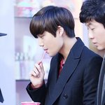 [EXO] <b>종인</b>이 개롭히지마라 개간년아