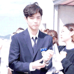 <b>박보검</b>VS이현우 누가 더 잘생겼어?