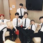 [방탄소년단] 우리 <b>힘내자</b> 진짜