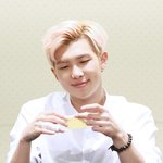 [방탄소년단] 이 남자 이렇게 <b>설레</b>도 되는거니?