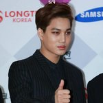 [EXO] <b>인조적</b>으로 생김