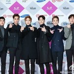 [카이] 오늘 종인이 귀족 <b>포스</b>