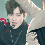 [EXO] 가요<b>대전</b> 출연자들 본진이 그래도 노래하는애들인데