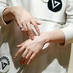[세븐틴] 지금 전광판 보고 있는데 눈물철철