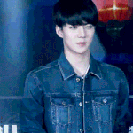 [EXO] 각도땜에 잘못나온짤로 <b>현실</b>부정암만해봐라
