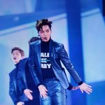 [EXO] 이 <b>나팔</b>바지는 기본이 안된바지야