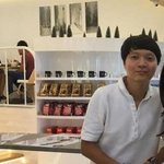 [EXO] "얼굴 좋아졌네" <b>신정환</b>, 싱가포르 아이스크림 가게서...