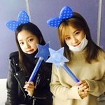 [EXO] "처음부터 끝까지 닭살"…에이핑크, <b>god</b> 콘서트...