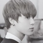 [방탄소년단] 옆태성<b>애자</b>