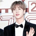 [방탄소년단] 우리 커플 <b>신발</b>사이에 어린이 <b>운동</b>화