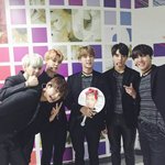 [방탄소년단] 우리탄<b>이</b>들 <b>맘</b>이쁜것봐..