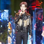 [EXO] 웨이보갔다 루한라이브한거봤는데~