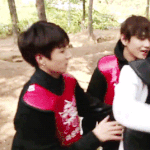 [방탄소년단] <b>전</b>정국..<b>뷔</b>앱에서 지민이한테