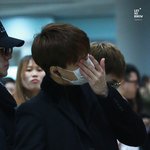 [EXO] 종인이 많이 피곤한가봐 ㅠㅠ