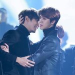 [팬픽] ㅅㄷ)모든것이 <b>한프레임</b>에 