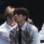 [방탄소년단] 애들 이불킥 직캠 보는데ㅋㅋㅋㅋㅋㅋ